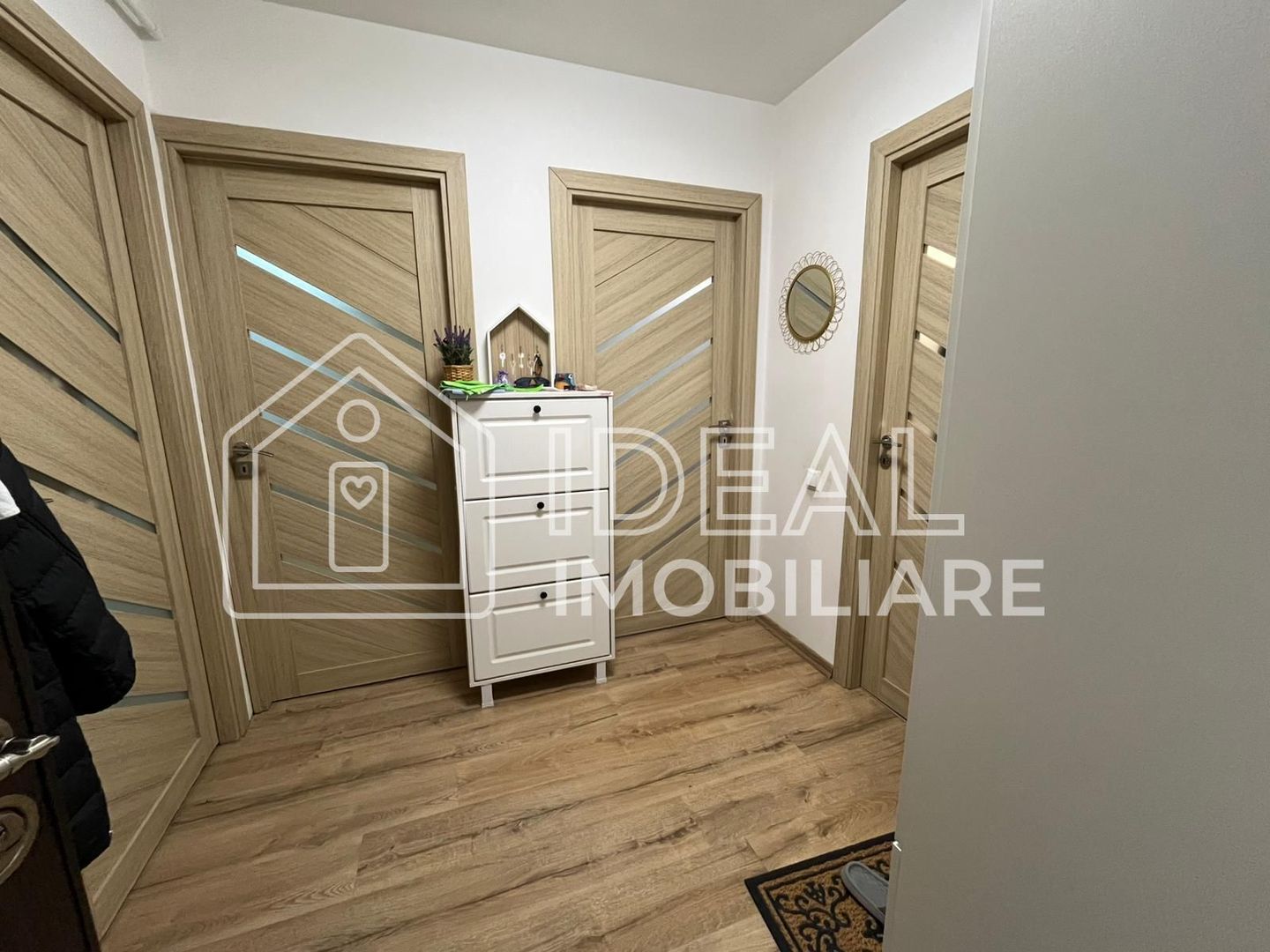 Apartament modern cu 3 camere și curte privată, în Cartierul Arhitecților - Poză 9