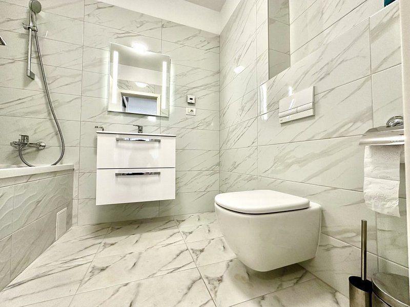 Apartament 2 camere,  loc subteran,  zona Lipovei - Iulius Town - Poză 11