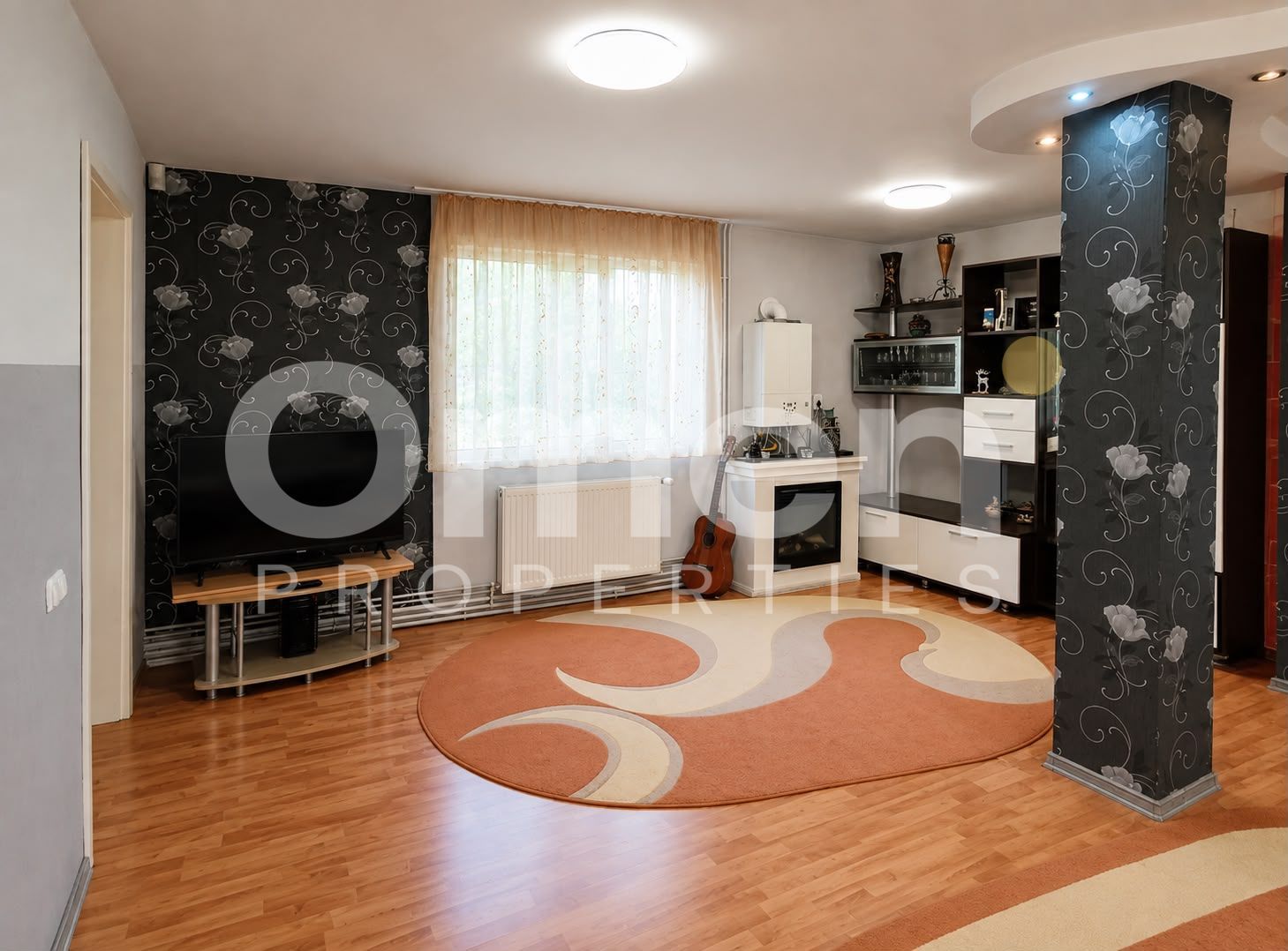 Casă P+M cu piscină și teren 1100 mp – Zona Vrancei, Baia Mare - Poză 2