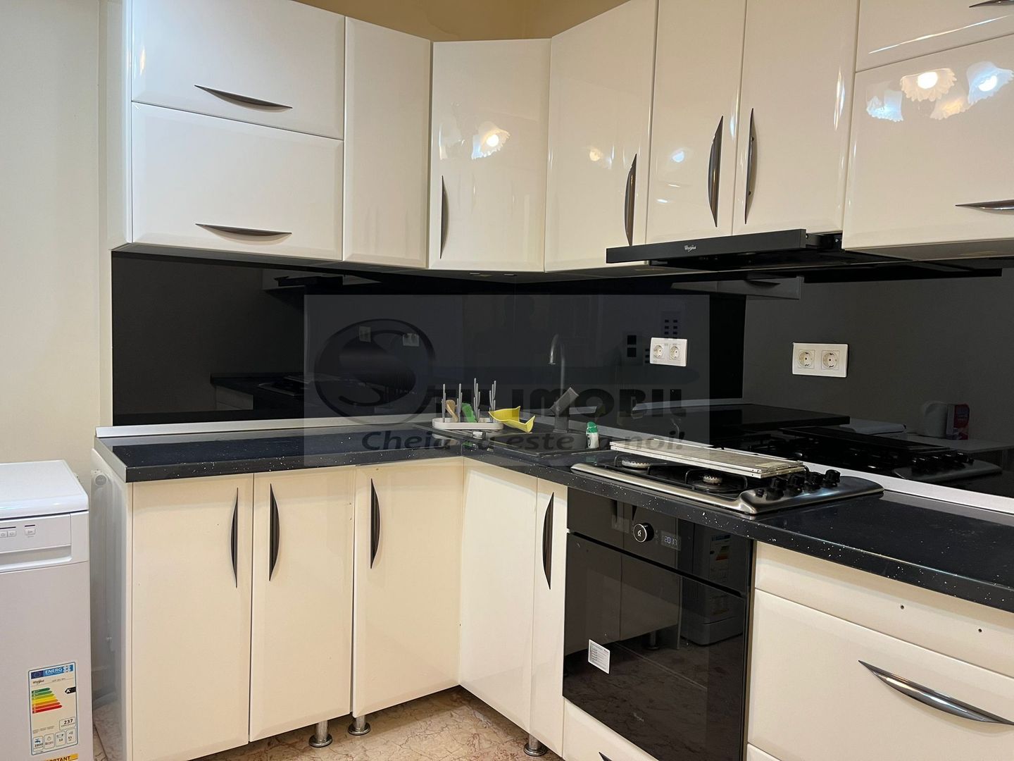 Apartament 3 camere COPOU - COMPLEX EXCLUSIVE- 850 EURO - Poză 14