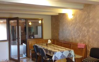 Casă stil american, structură de lemn, 176 mp utili, teren 1400 mp - Poză 9