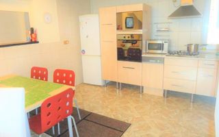 APARTAMENT SPATIOS CU 2 DORMITOARE IN ZONA DOROBANTI - Poză 3