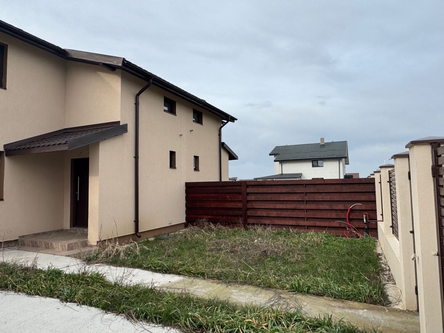 Vila Otopeni Odaile, zona linistita, 0% comision - Poză 5