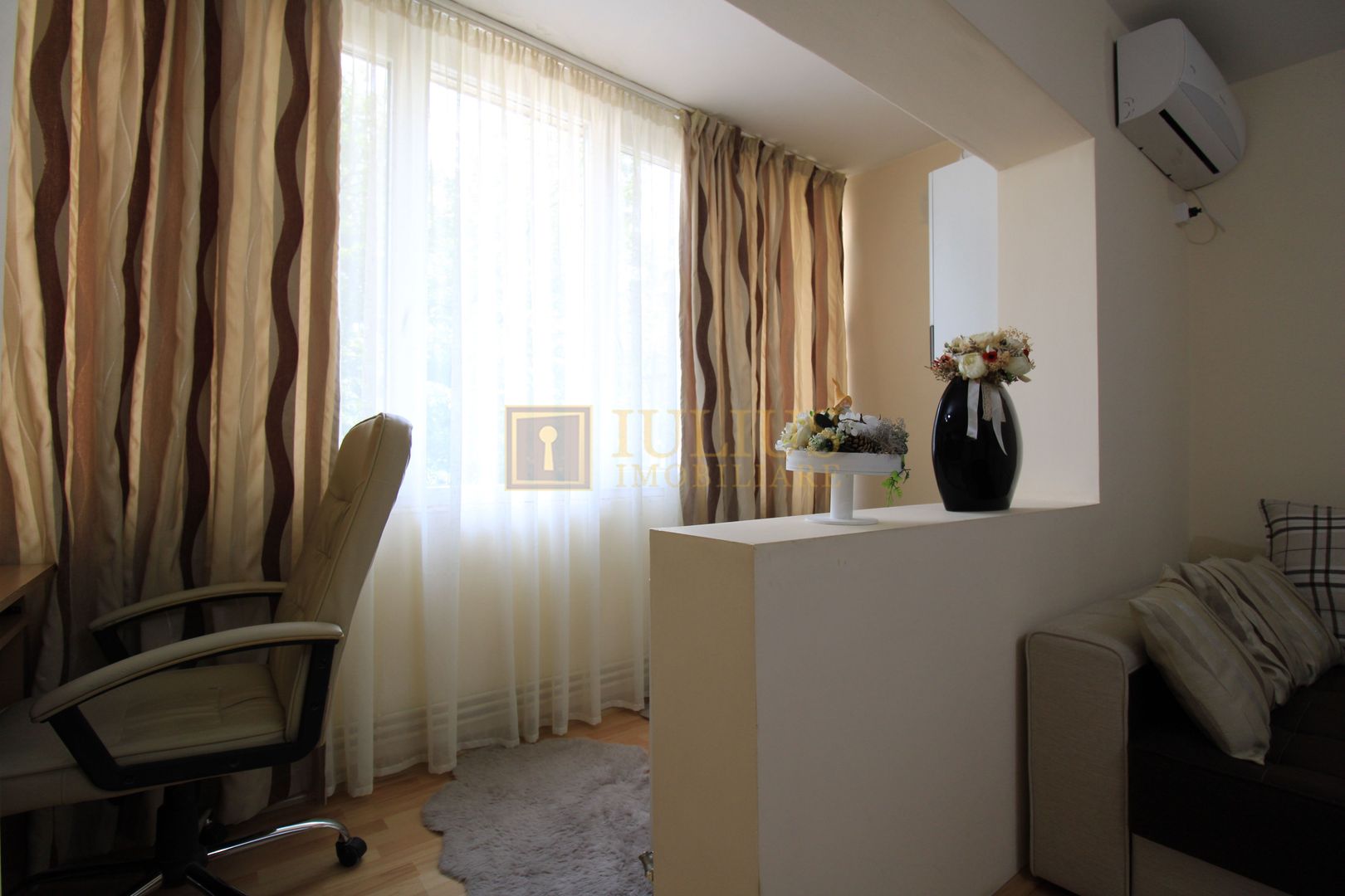 3 camere, 2 bai, centrala proprie - Poză 4