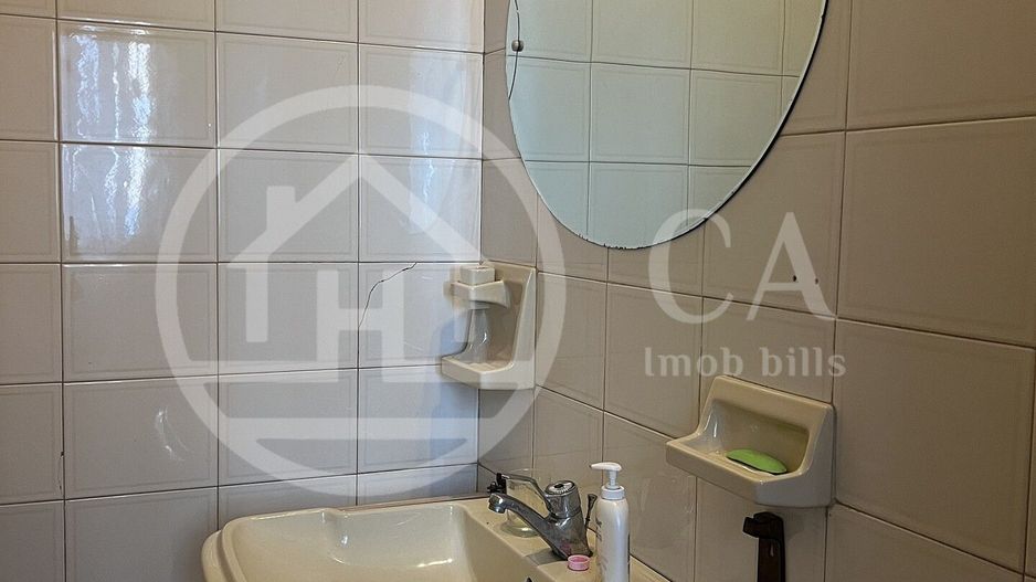 Apartament la casa cu 7 camere de vanzare Ultracentral Oradea - Poză 9