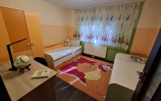 Lunei, ap 3 camere, etaj 2, CENTRALA GAZ, CLIMA, amenajat, renovat - Poză 17
