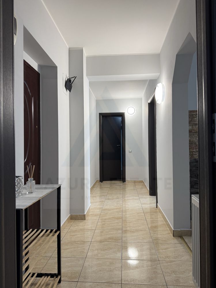 Apartament modern 50 mp utili etaj 2 lift si parcare privata Terezian - Poză 7