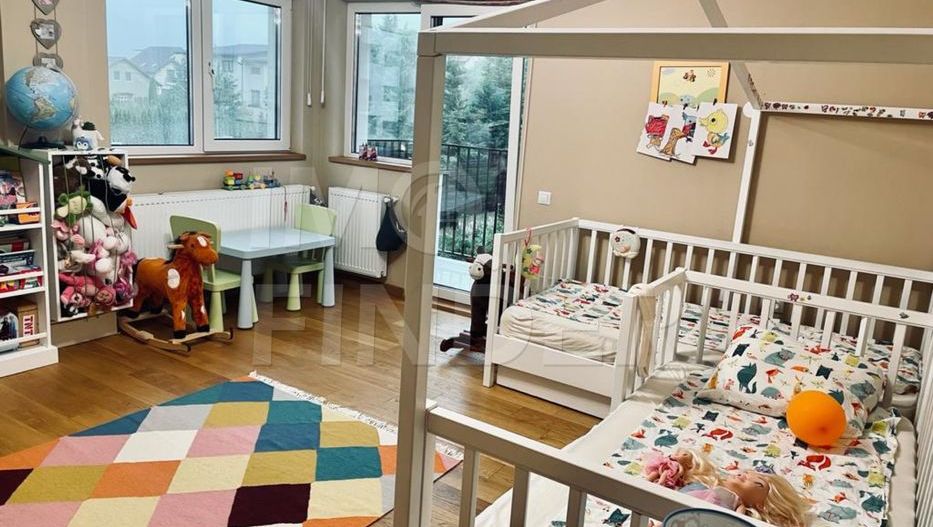 Vanzare apartament 3 camere Europa, 90 mp, ultrafinisat, etaj 1 - Poză 4