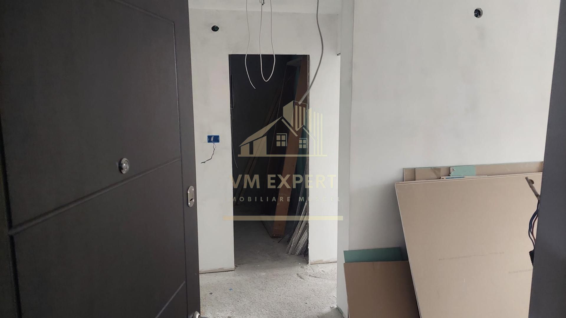 APARTAMENT 2 CAMERE, ETAJ 4, GRUI, CAMPULUNG - Poză 9