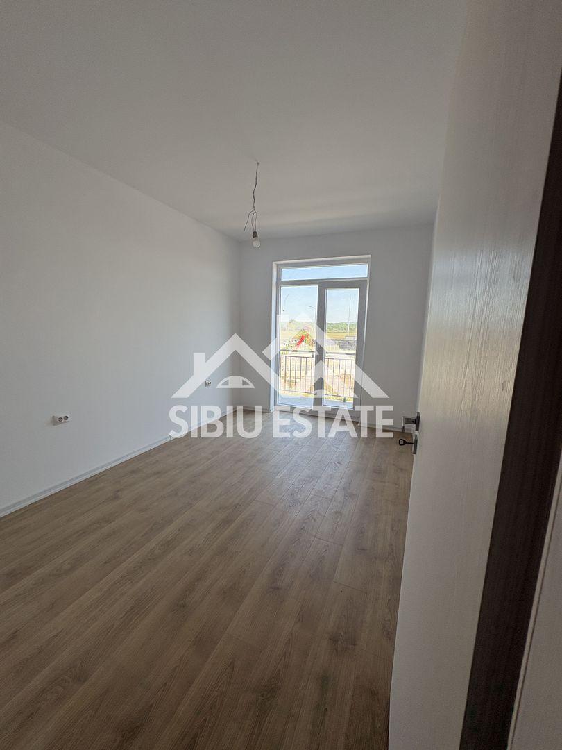 Apartament Nou 3 Camere | 2 Băi | Parcare| Incalzire in Pardoseala - Poză 15