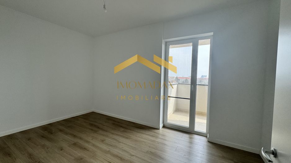 Aradului-Apartament 3 Camere-Centrala Proprie - Poză 7