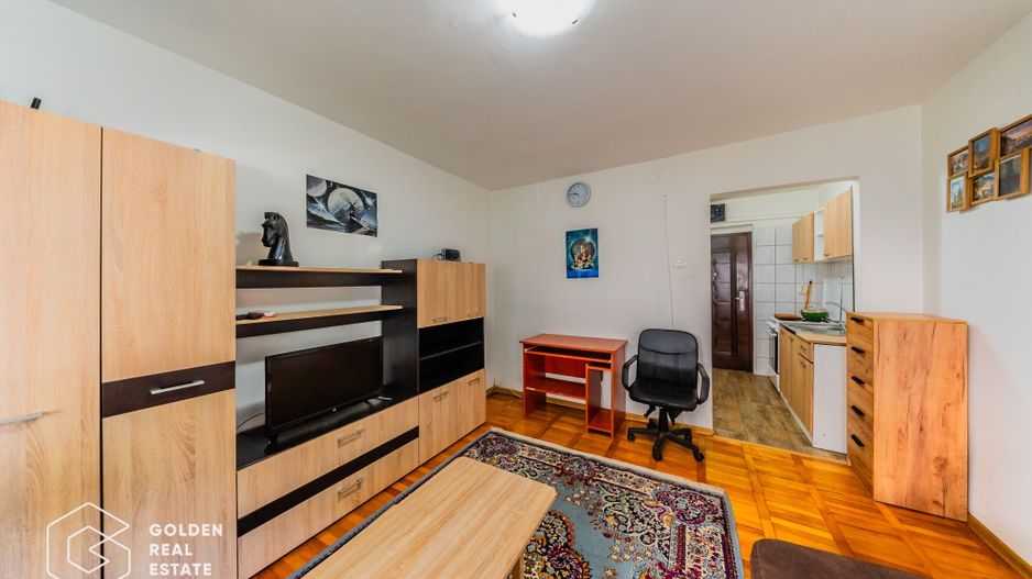 Garsoniera situata in zona UTA, la parter, modern amenajata - Poză 3