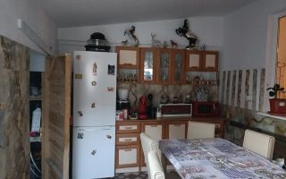 Casa 4 camere de vânzare zona Sala Polivalentă - Poză 3