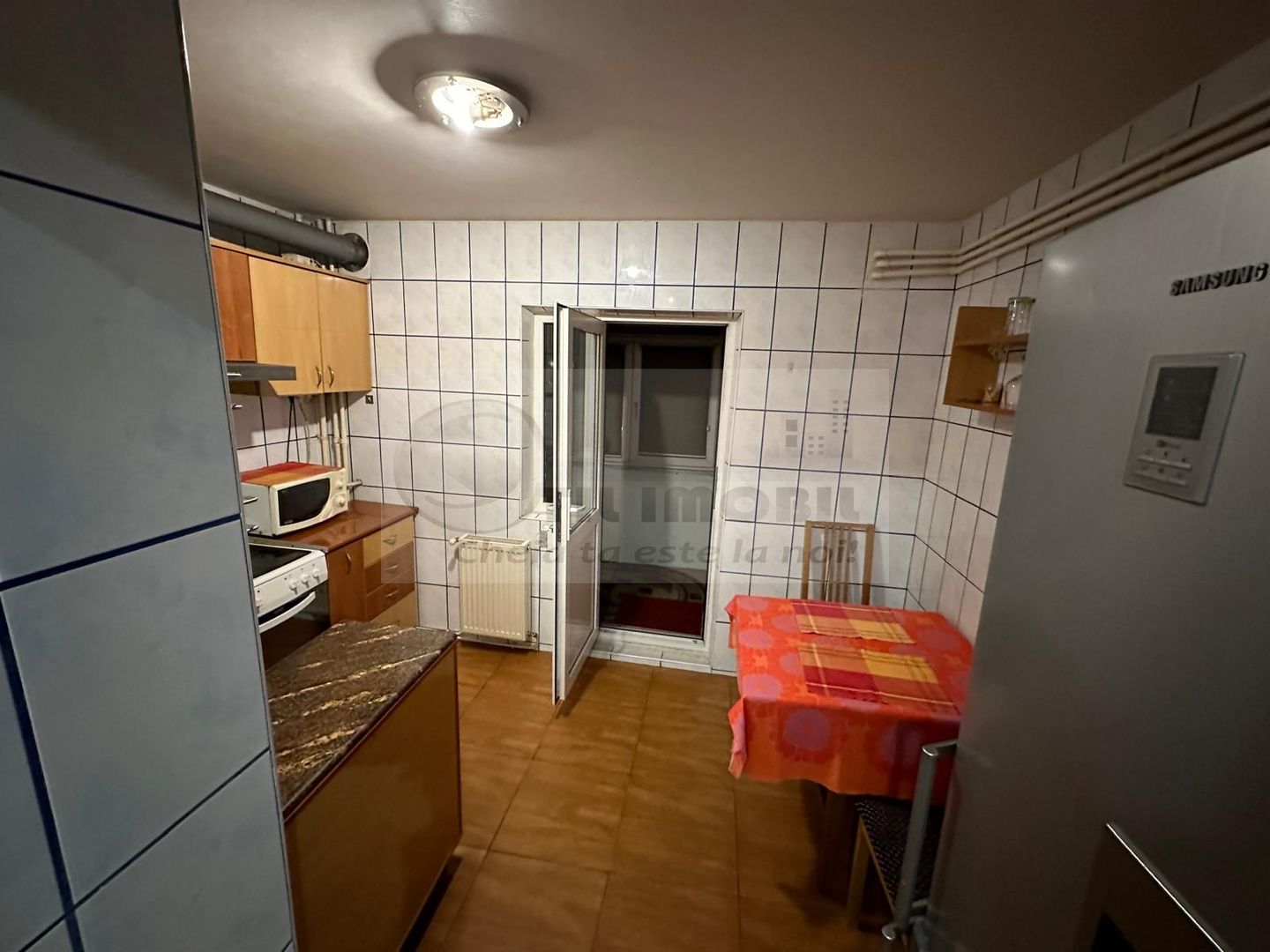 Ap 3 cam decomandat Nicolina, 65 mp, etaj 2/4, 149.900 € neg. - Poză 8