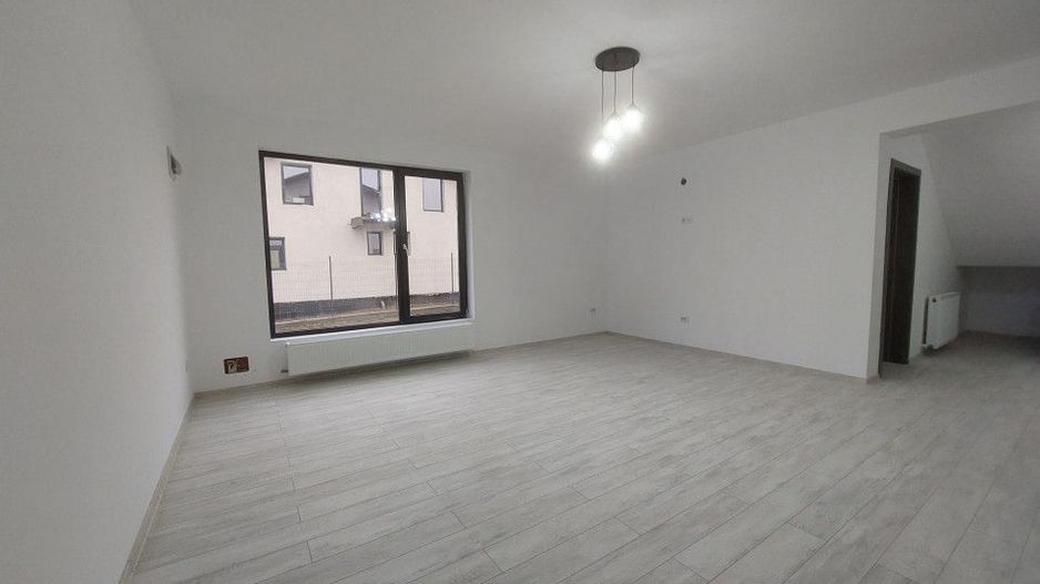 Oportunitate Casa Bradu zona Aerodrom - Poză 4