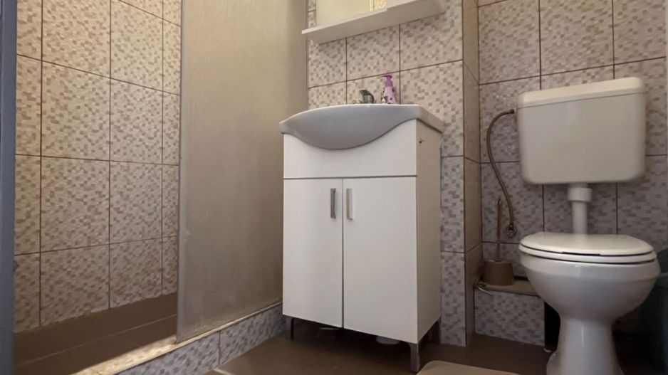Zona Pavcom! Inchiriere apartament cu 2 camere in Targoviste, micro 6! - Poză 7