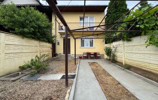 Casa 2 camere si curte | 80 mp | P+1 cu sistem fotovoltaic