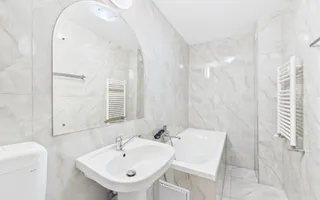 Oportunitate - 2 Apartamente 4 + 2 camere - Zona 13 Septembrie - Poză 23