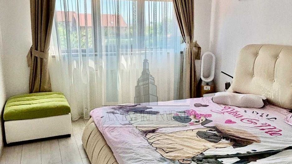 De vânzare casă înșiruită/ zona Sanpetru - Poză 4