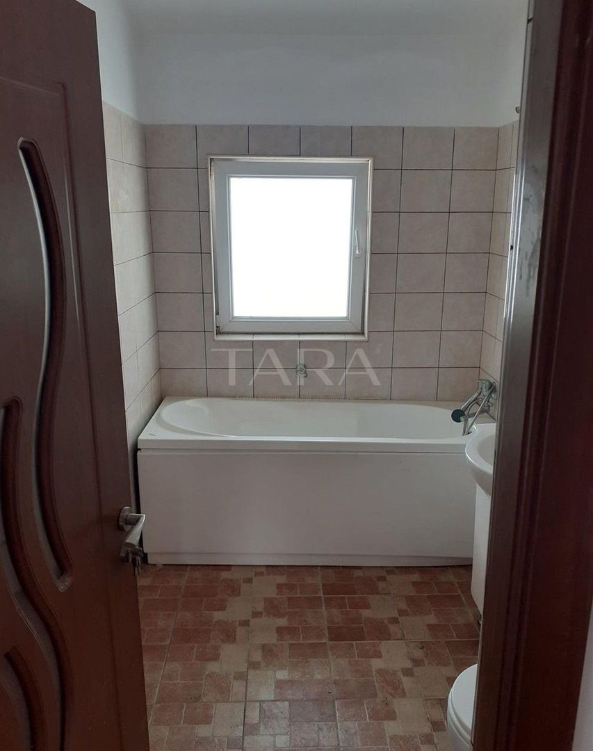 Apartament cu 2 camere in Floresti - Poză 5