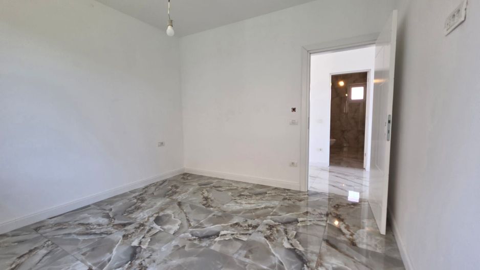 Casa noua parter, 4 camere, in Episcopia Bihor, Oradea - VANZARE - Poză 7