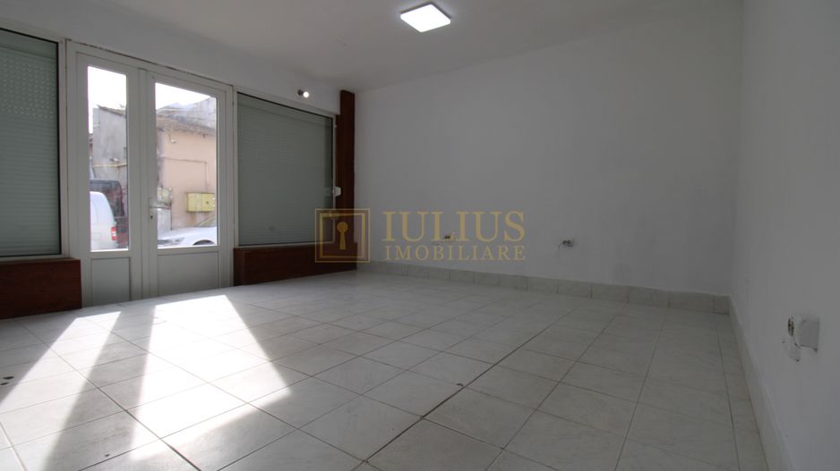 SAD,Birou/spatiu comercial, garaj, curte, centrala proprie, Zona Simion Barnutiu - Poză 4