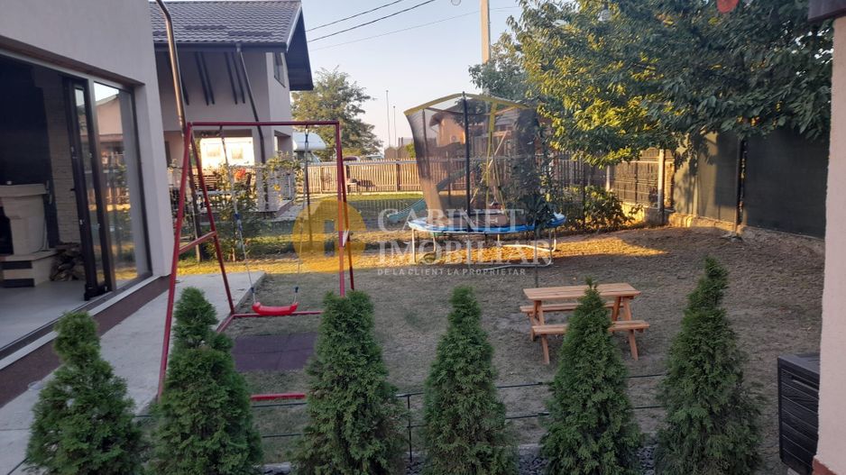 🏡 VILĂ DEOSEBITĂ - MOBILATĂ COMPLET ,  MIROSLAVA 🏡 - Poză 13