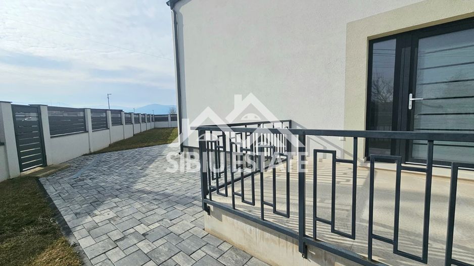 Casa Sibiu Vest, zona Cristian - Poză 15