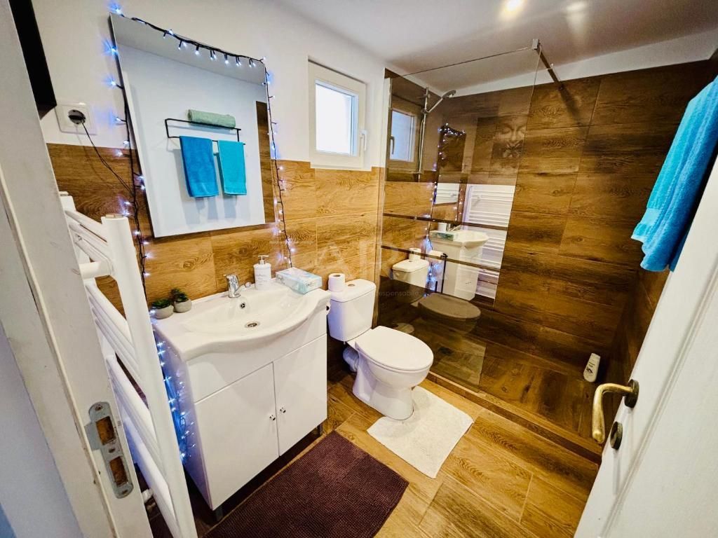 Oază de liniște în Feleacu – casă cu piscină, saună și jacuzzi - Poză 4
