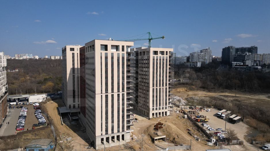 Vânzare, apartament  3 dormitoare, bul. Renașterii Naționale, Râșcani - Poză 2