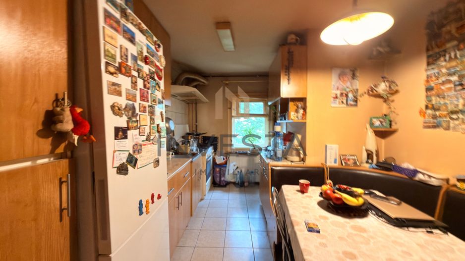 Apartament cu 3 camere decomandate zona Titulescu - Poză 3