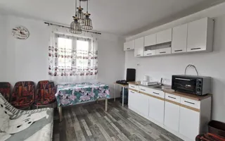 Casă complet renovată RATESTI, Tigveni – Argeș cu teren 1746 mp - Poză 15