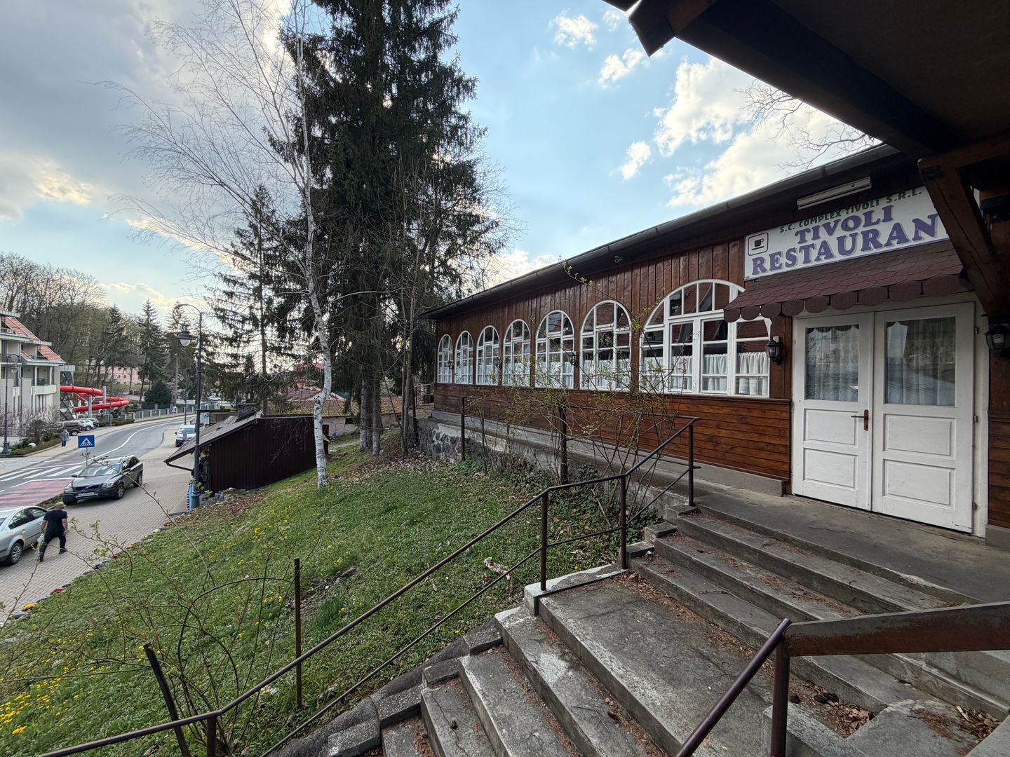 Oportunitate rara de investitie – teren in Sovata, str. Trandafirilor - Poză 1