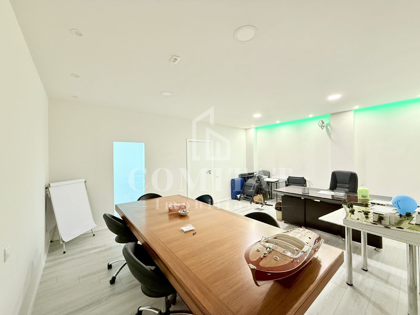 Spațiu comercial cu terasă ideal servicii cartier Borhanci - Poză 8