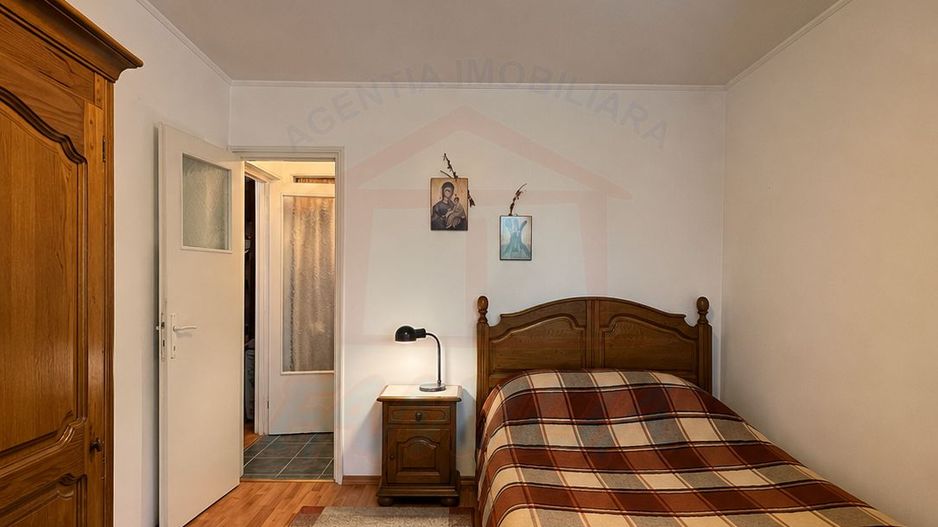 Apartament luminos cu 2 camere, etaj 3/4 – Țiglina 2 - Poză 2