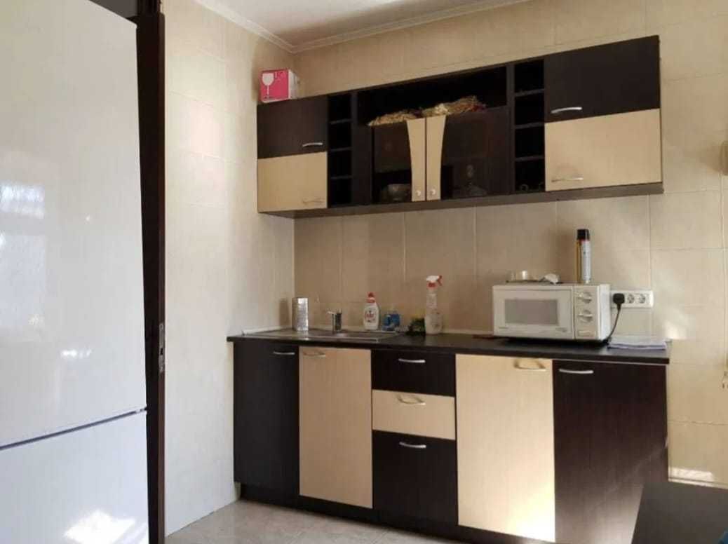 Ag BRASADAS închiriază ap 3 cam Obor Et 8/8. - Poză 1