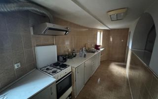 Vila cu 6 camere, 420mp,  teren 720mp, parcari, Zona Shopping City - Poză 8