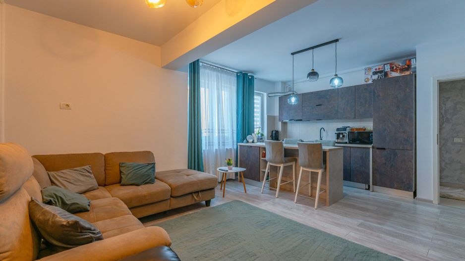 Studio mobilat și utilat, bloc 2020, etaj 3 – Terasă comuna amenajată - Poză 3