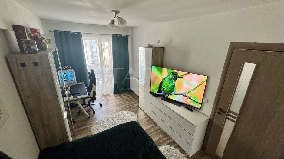 Apartament cu 3 camere decomandate, Baciu, zona Petrom - Poză 5