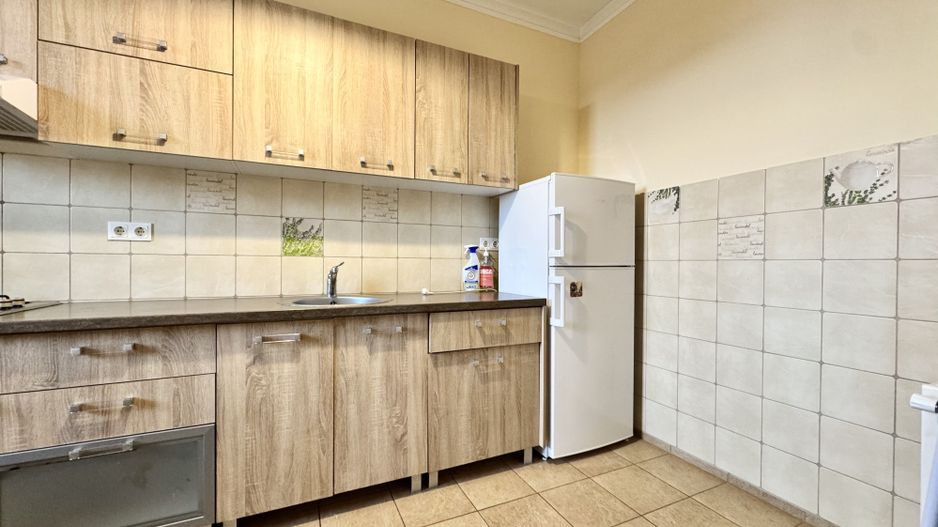 Spațiu, lumină și liniște – 2 Camere în zona Ronat - Poză 19