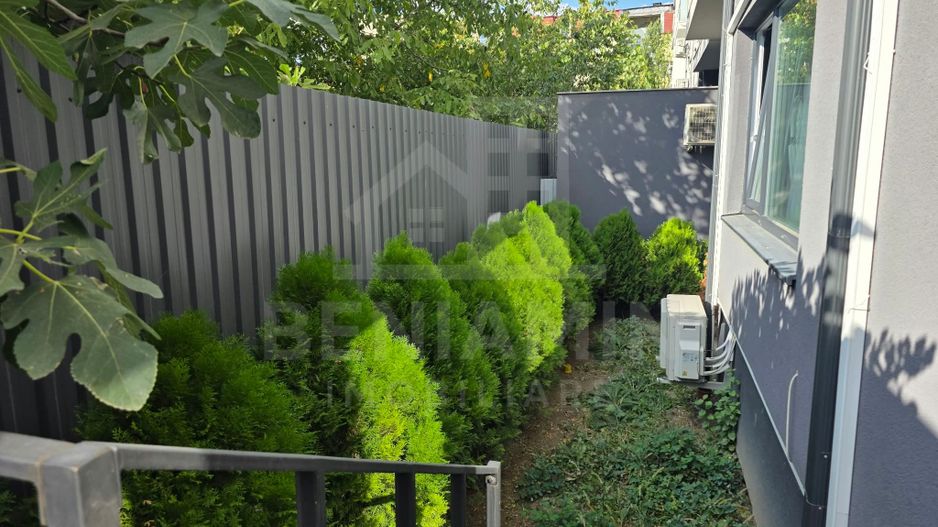 Apartament Superb 3 Camere- Ultracentral- Curte Privată 27mp-Parcare - Poză 13