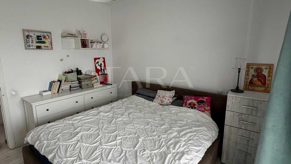 Apartament modern cu terasă generoasă și parcare subterană. - Poză 3