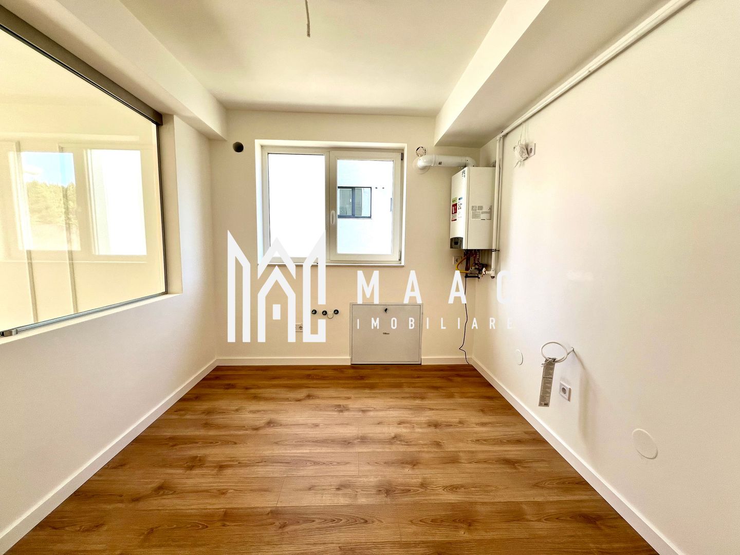 Apartament 4 camere de vânzare | 133 mp | 1.154 €/mp - Poză 3