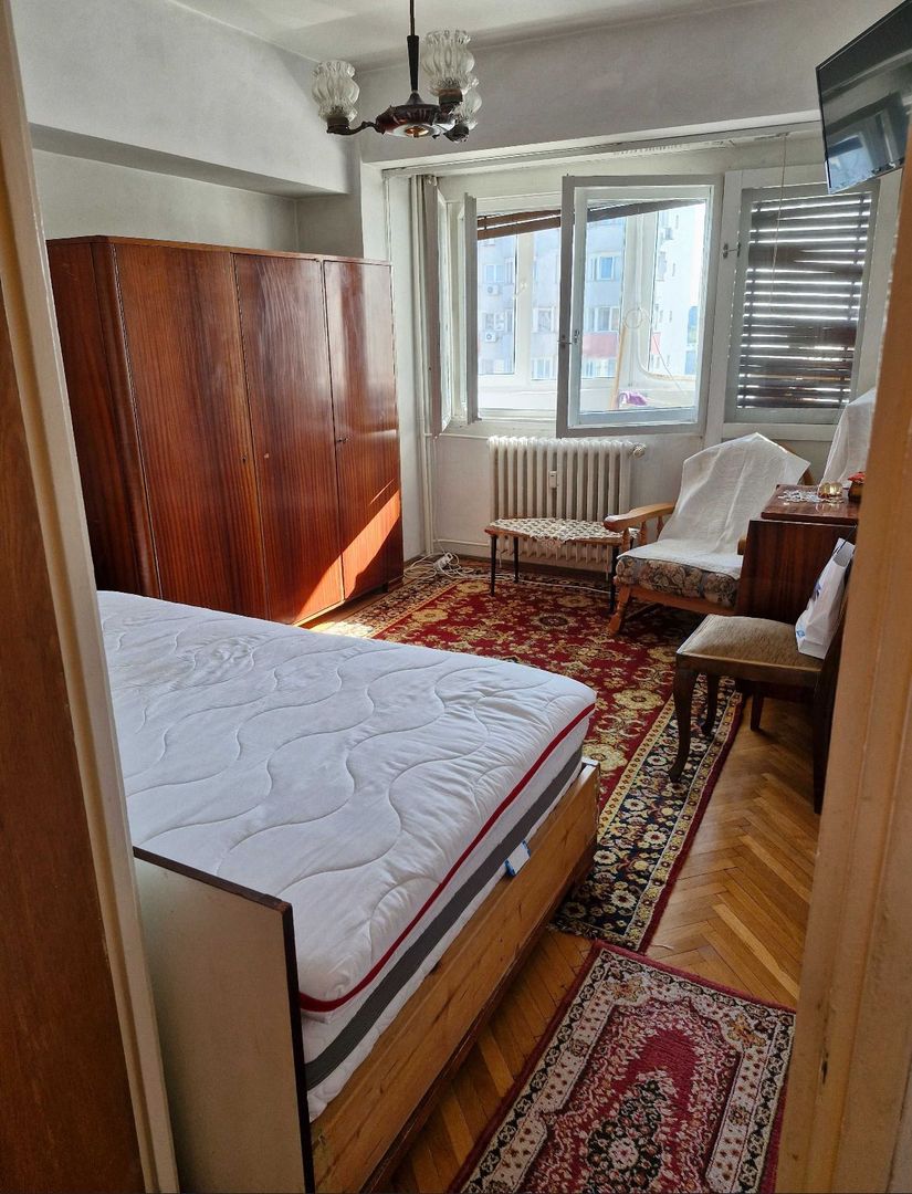 AP. 3 CAMERE 1 MAI, 82 MP UTILI, NEMOBILAT, DECOMANDAT, COMISION 0% - Poză 4