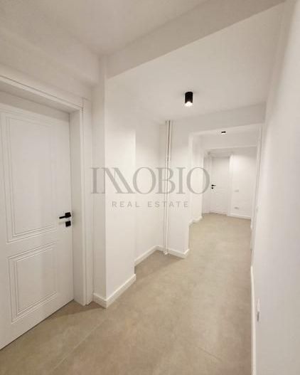 Apartament de vânzare 3 Camere | Universitate KM 0 - Poză 2