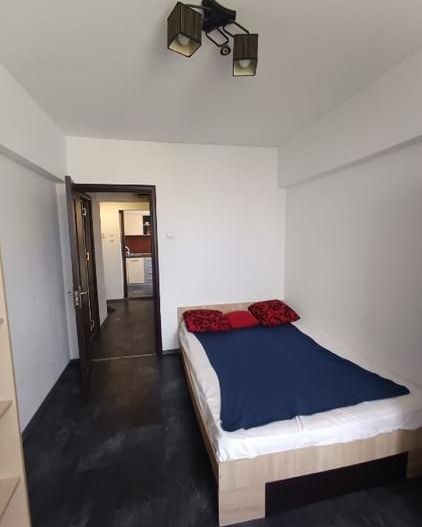 De vanzare Apartament 3 camere Tineretului, central - Poză 5