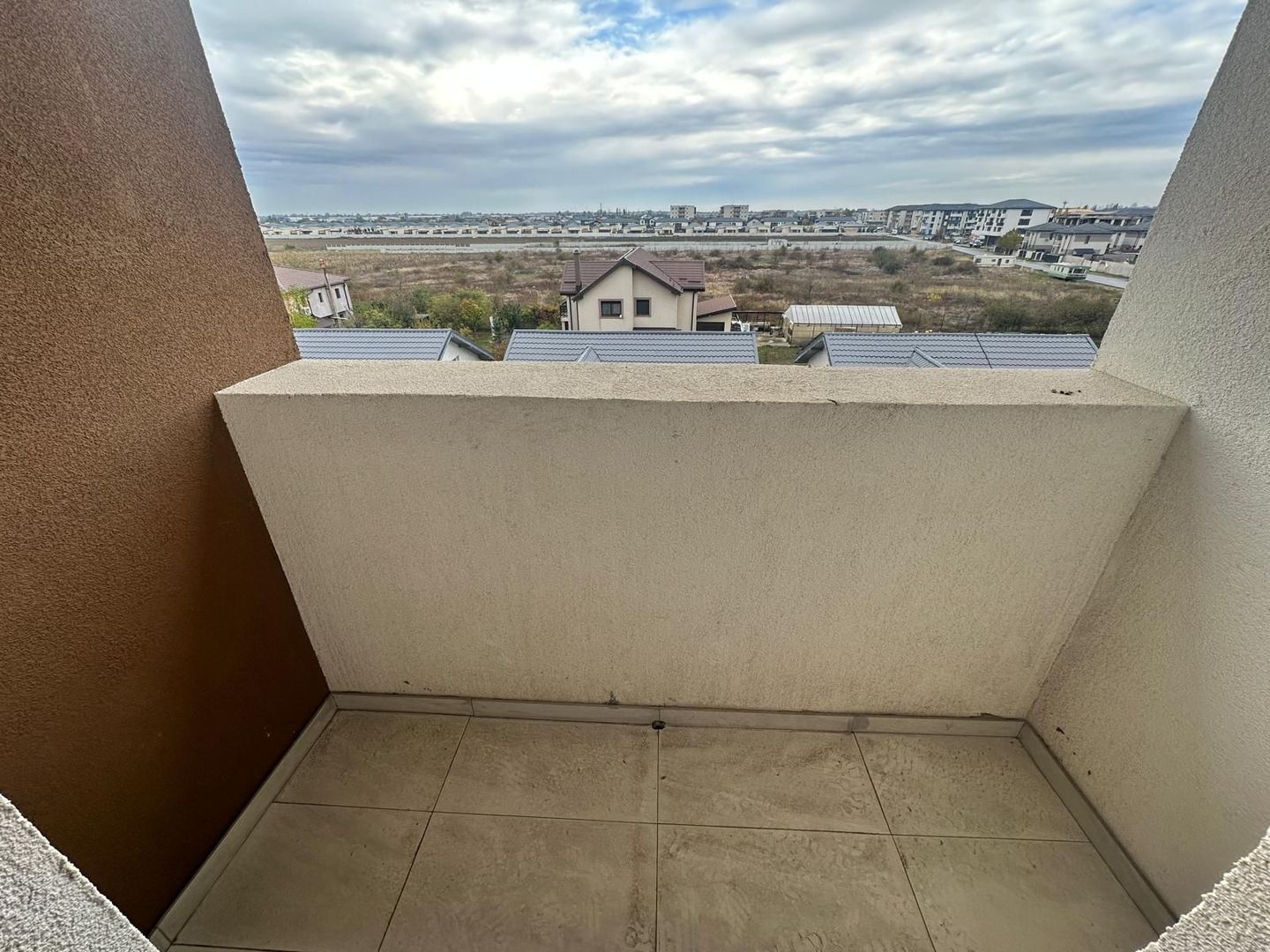 GARSONIERA - CRISUL REPEDE, BLOC NOU, BUCATARIE INCHISA, COMISION 0% - Poză 3