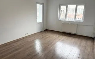 Apartament renovat 3 camere | Băneasa | 72,6 mp - Poză 12