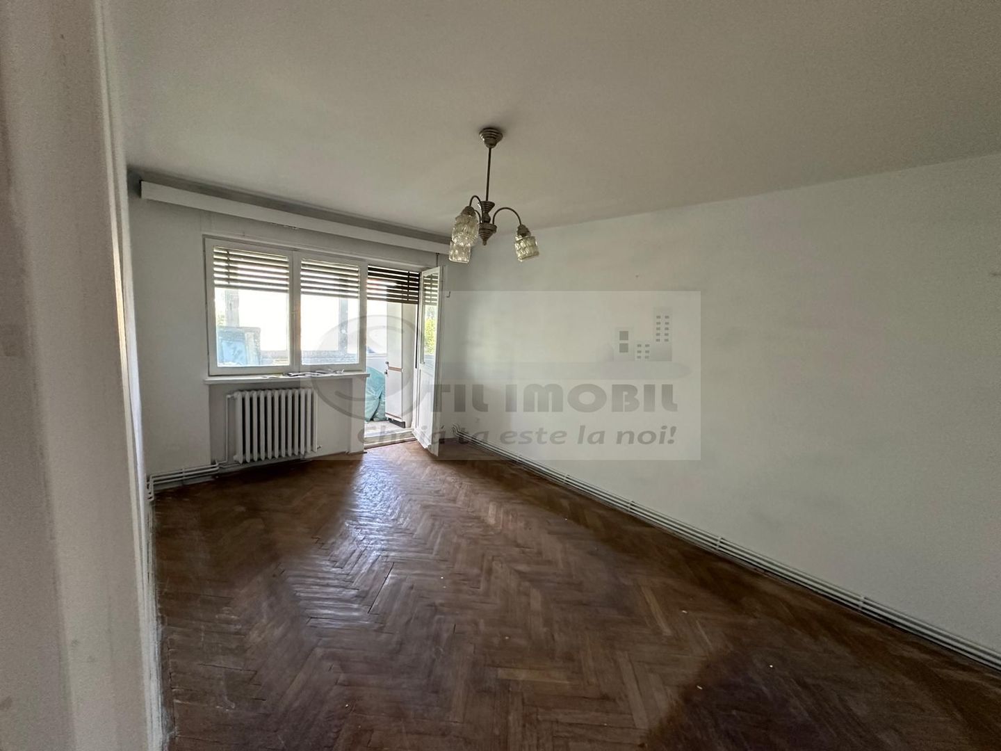 Apartament 3 camere, 70mp, 2 balcoane – Podu Roș  125000 euro - Poză 9