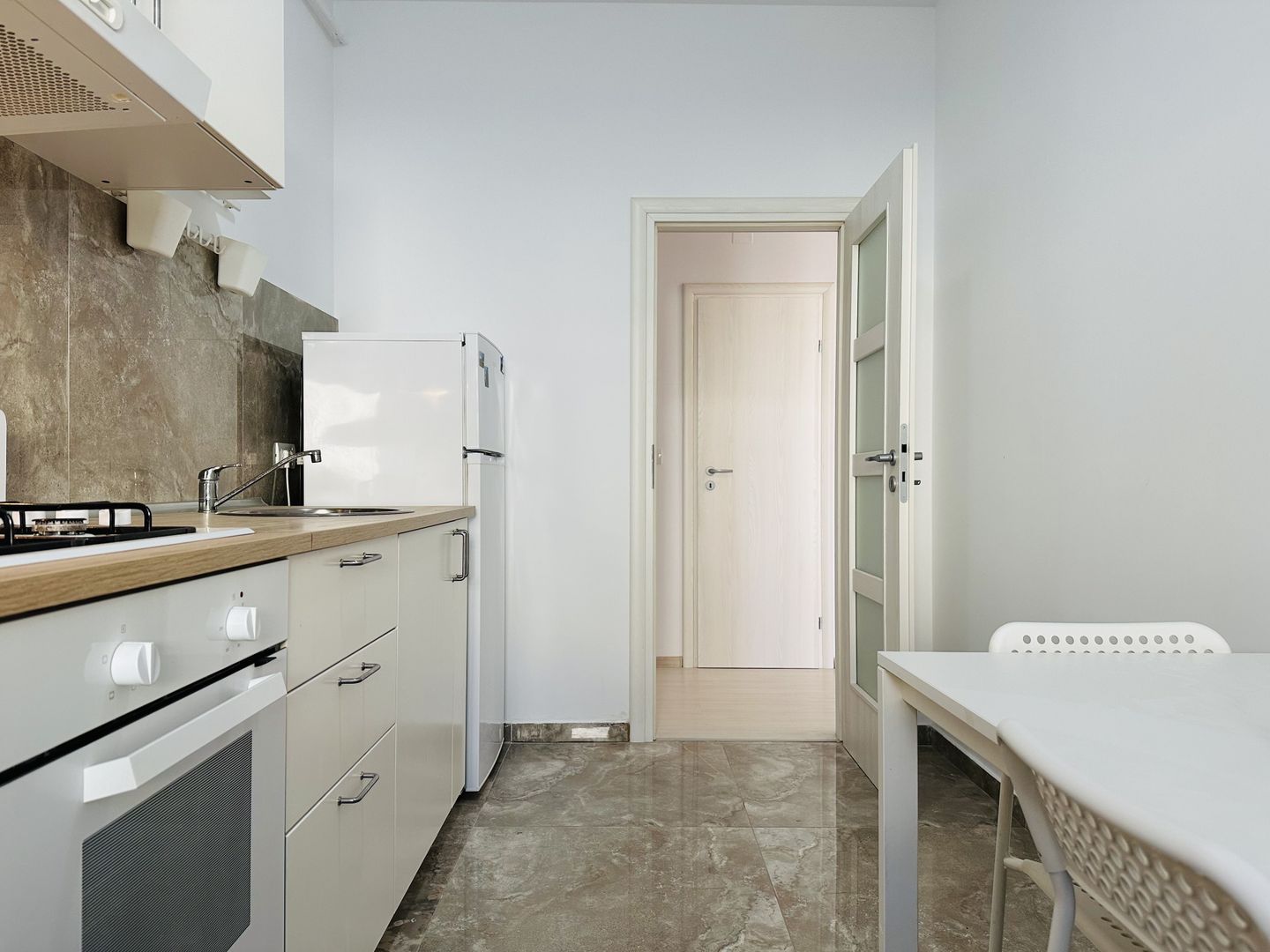 OFERTA INCHIRIATA - Comision 0% - Decomandat | Dressing & Pod Depozitare | - Poză 8